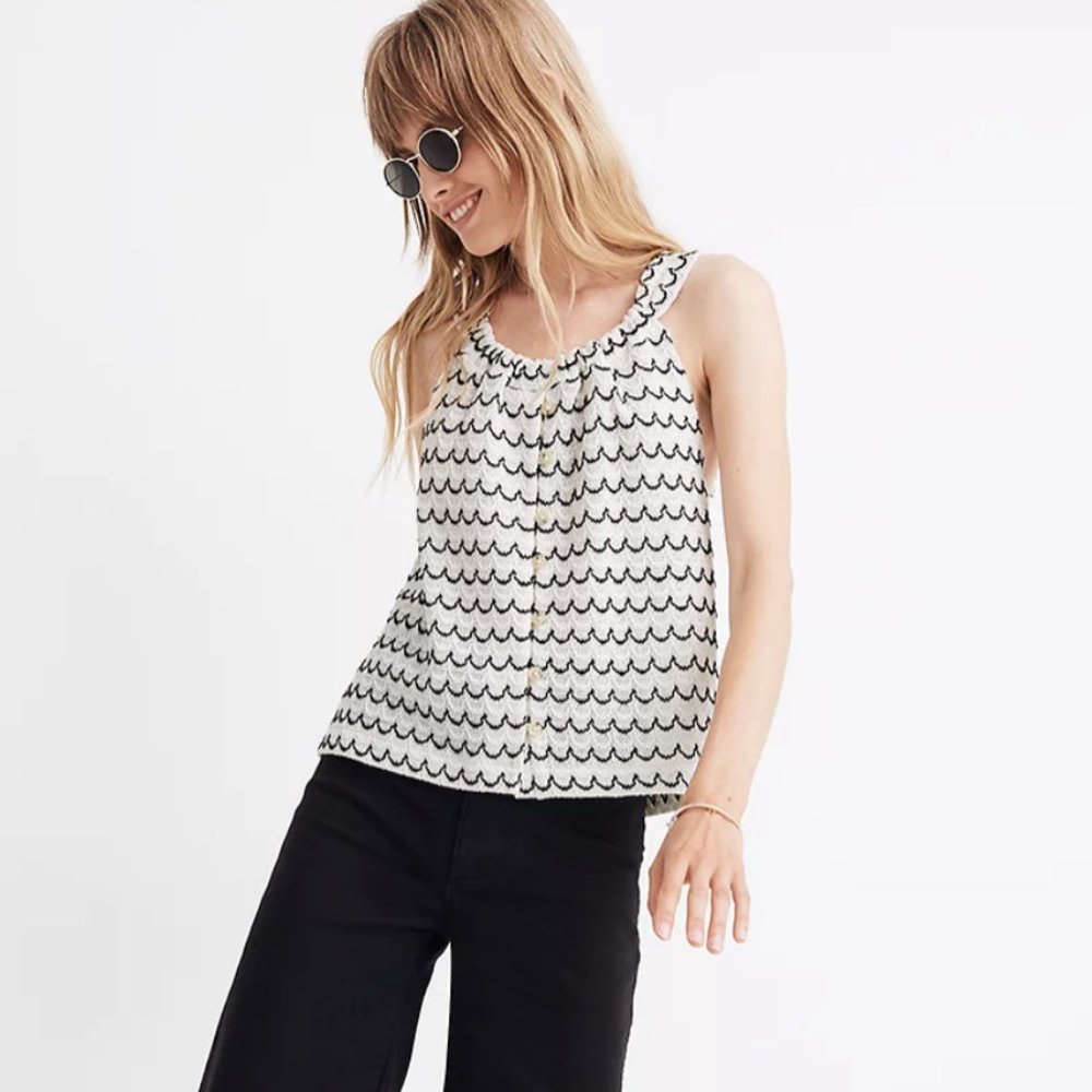 NWT Texture & Thread Button-Front Swing Tank